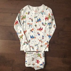Boys Hanna Andersson Pajamas Size 6-7